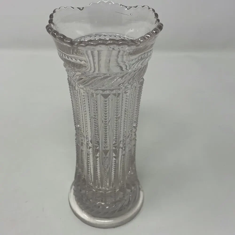 Vintage Early American Pressed Glass Strigil vase Tarentum Glass Co - Picture 4 of 10